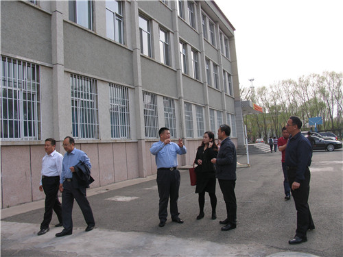 我院领导到陪同福瑞邦杜军副总经理考察学院